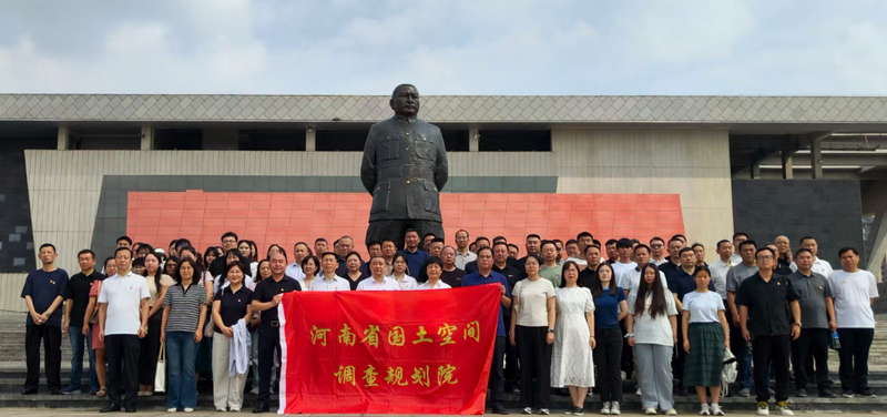 1978099633512935424.jpg 01110820zdb1.jpg