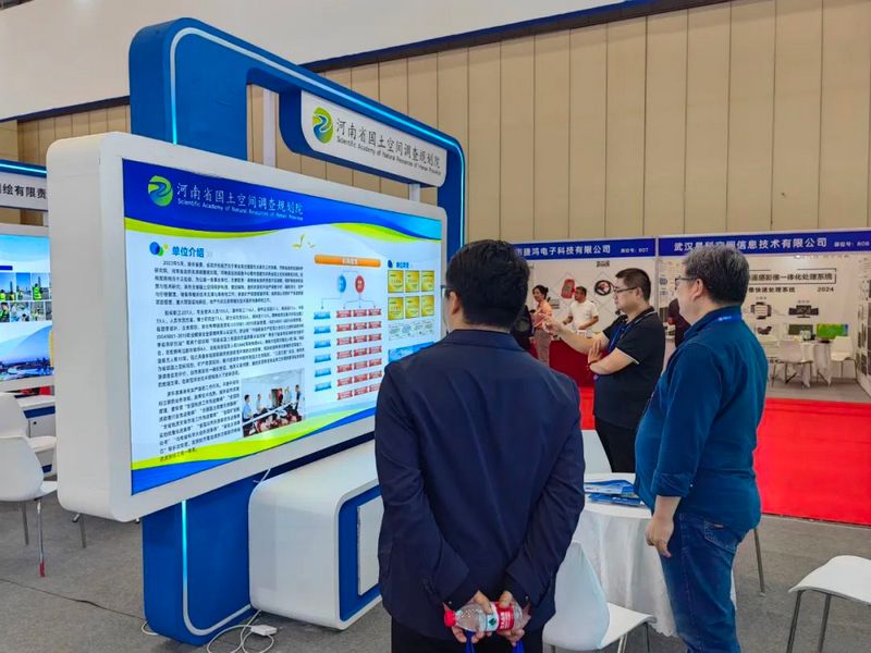 1979568156714074112.jpg 17082046t5zc.jpg