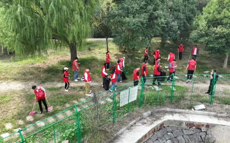 1979570438839074816.jpg 14130355dnb6.jpg