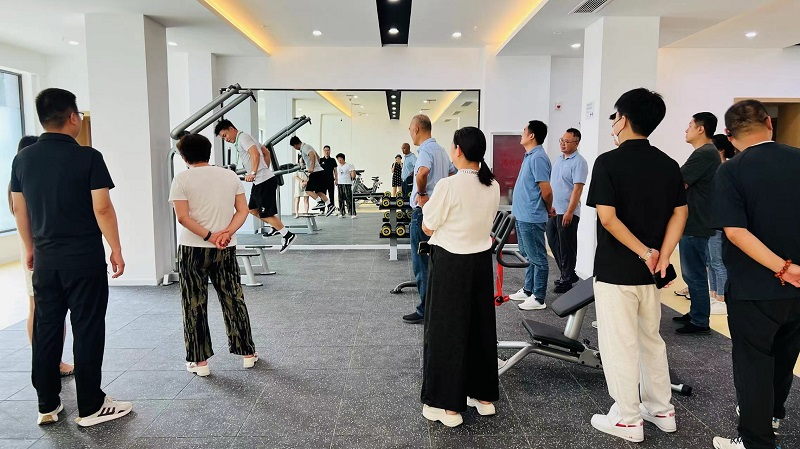 1979578312952774656.jpg 30115028h1yg.jpg