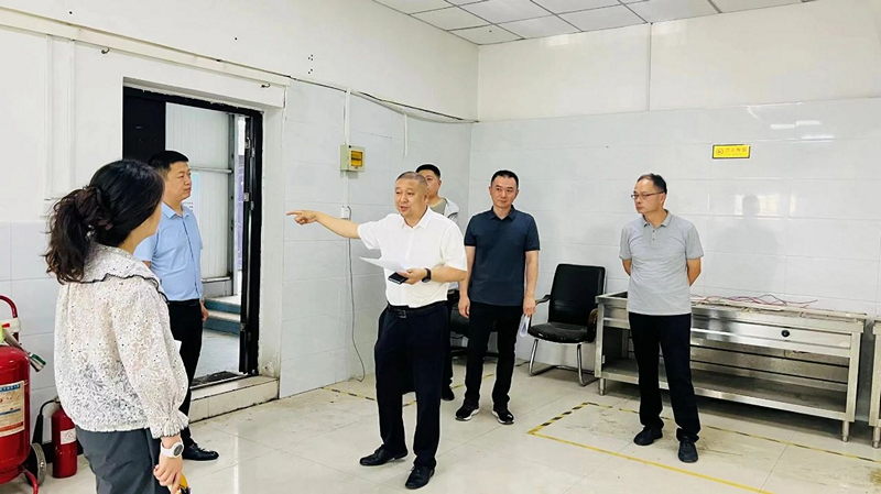 1979740576347516928.jpg 08104831oeea.jpg