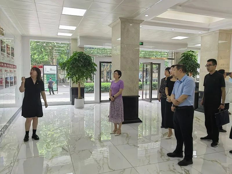 1979748683677102080.jpg 061417165coz.jpg